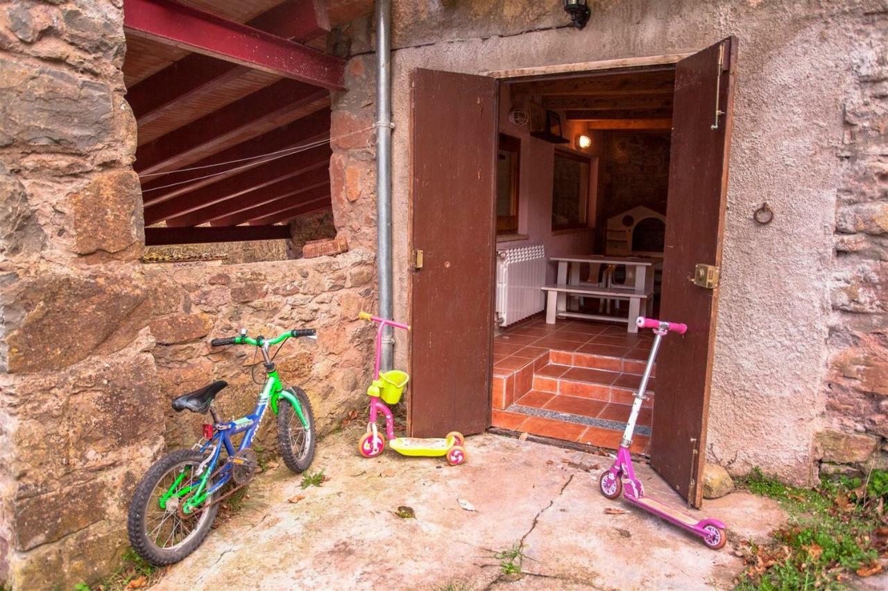 La Cabana Del Moli De La Plana Riudaura Exterior foto